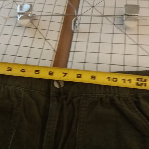 Olive green fine wale corduroy pants - Picture 4 of 13